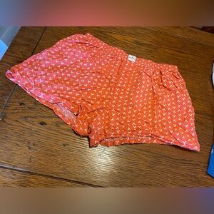 American Eagle Outfitters Coral Patterned Shorts
